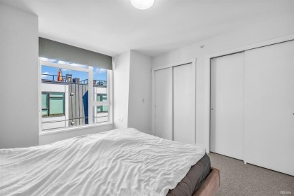 Photo 16 at 7623 Yukon Street, Marpole, Vancouver West