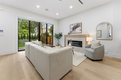 Photo 3 at 1 - 3218 W 38th Avenue, Kerrisdale, Vancouver West