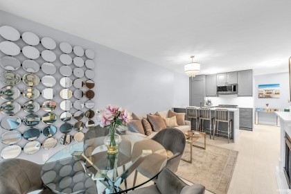 Photo 1 at 410 - 909 Mainland Street, Yaletown, Vancouver West