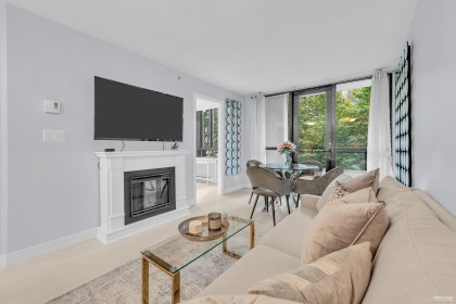 Photo 10 at 410 - 909 Mainland Street, Yaletown, Vancouver West