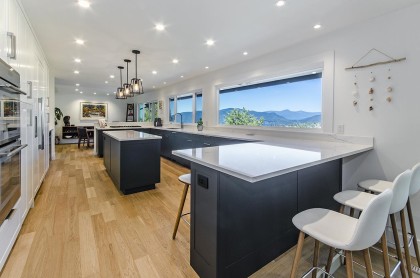Photo 10 at 5237 Timberfeild Road, Upper Caulfeild, West Vancouver