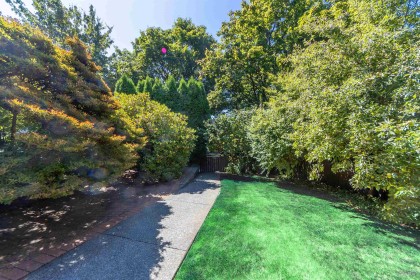 Photo 3 at 2141 W 47 Avenue, Kerrisdale, Vancouver West