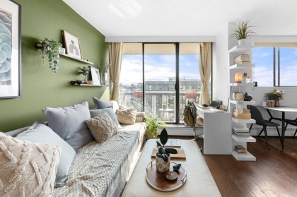 Photo 1 at 706 - 145 St. Georges Avenue, Lower Lonsdale, North Vancouver