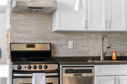 Photo 8 at 706 - 145 St. Georges Avenue, Lower Lonsdale, North Vancouver