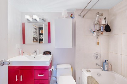 Photo 11 at 205 - 111 W 10th Avenue, Mount Pleasant VW, Vancouver West