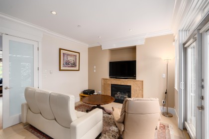 Photo 6 at 1683 W 64th Avenue, South Granville, Vancouver West