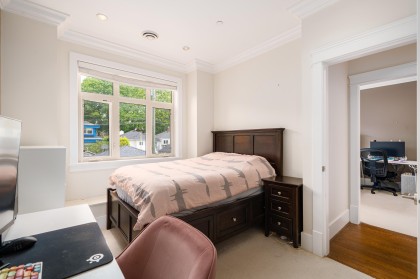 Photo 12 at 1683 W 64th Avenue, South Granville, Vancouver West