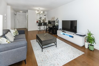 Photo 7 at 210 - 5788 Vine Street, Kerrisdale, Vancouver West