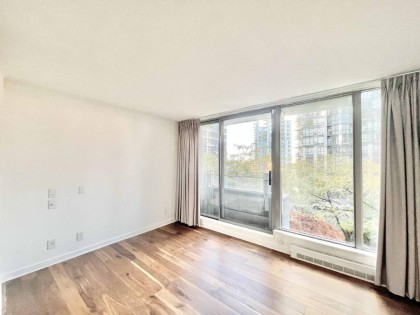 Photo 12 at 1235 Alberni Street, West End VW, Vancouver West