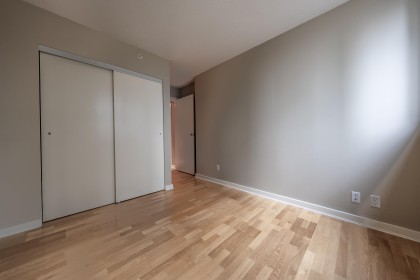 Photo 14 at 506 - 583 Beach Crescent, Yaletown, Vancouver West