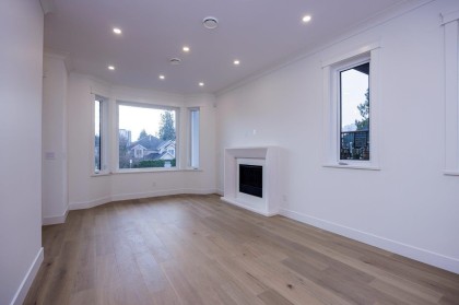 Photo 7 at 254 E 18th Street, Central Lonsdale, North Vancouver