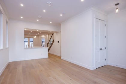 Photo 9 at 254 E 18th Street, Central Lonsdale, North Vancouver