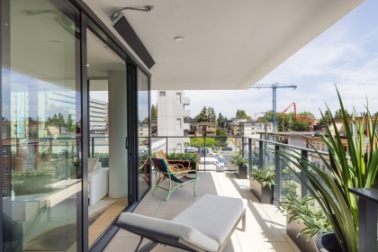 Photo 17 at 302 - 135 E 13th Street, Central Lonsdale, North Vancouver