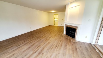 Photo 14 at 311 - 1859 Spyglass Place, False Creek, Vancouver West