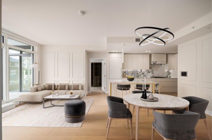 Photo 2 at 303 - 3668 W 10th Avenue, Kitsilano, Vancouver West