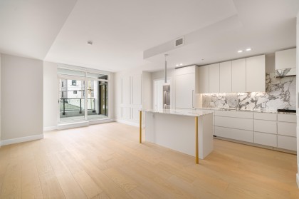 Photo 7 at 303 - 3668 W 10th Avenue, Kitsilano, Vancouver West