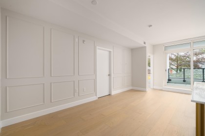 Photo 14 at 303 - 3668 W 10th Avenue, Kitsilano, Vancouver West