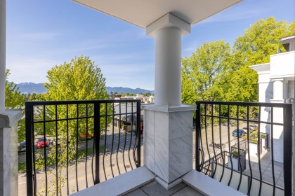 Photo 30 at 309 - 3668 W 10th Avenue, Kitsilano, Vancouver West