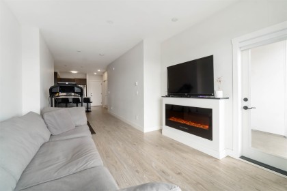 Photo 6 at 409 - 1633 Tatlow Avenue, Pemberton NV, North Vancouver