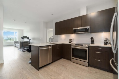 Photo 3 at 409 - 1633 Tatlow Avenue, Pemberton NV, North Vancouver