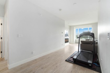 Photo 9 at 409 - 1633 Tatlow Avenue, Pemberton NV, North Vancouver