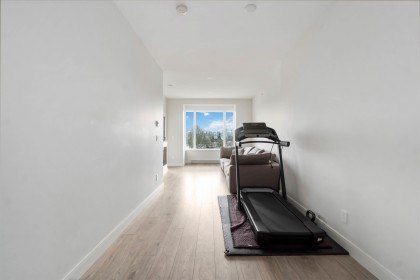 Photo 8 at 409 - 1633 Tatlow Avenue, Pemberton NV, North Vancouver