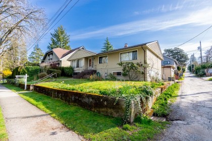 Photo 3 at 5240 East Boulevard, Quilchena, Vancouver West