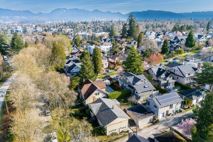 Photo 1 at 5240 East Boulevard, Quilchena, Vancouver West