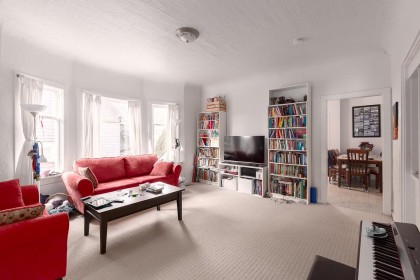 Photo 3 at 2483 W 6th Avenue, Kitsilano, Vancouver West