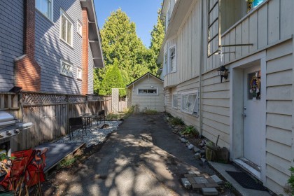 Photo 15 at 2483 W 6th Avenue, Kitsilano, Vancouver West