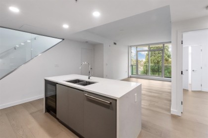 Photo 5 at 601 - 4240 Cambie Street, Cambie, Vancouver West