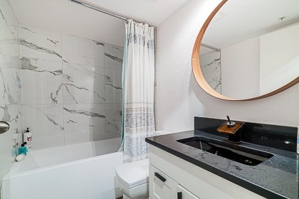 Photo 12 at 3004 - 438 Seymour Street, Downtown VW, Vancouver West