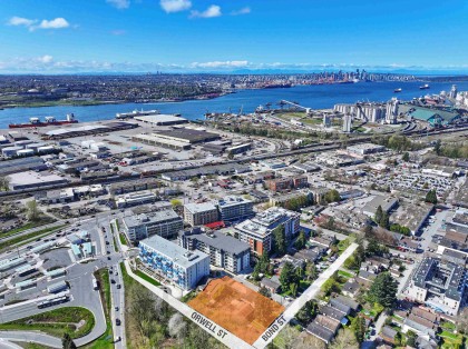 Photo 4 at 279 Orwell Street, Lynnmour, North Vancouver