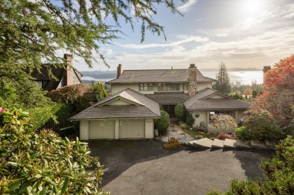 Photo 1 at 2346 Westhill Drive, Westhill, West Vancouver