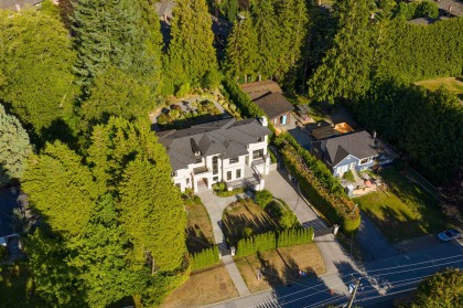 Photo 38 at 920 3rd Street, Cedardale, West Vancouver