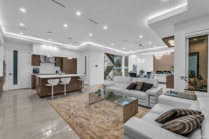 Photo 14 at 929 Canyon Boulevard, Canyon Heights NV, North Vancouver