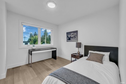 Photo 37 at 929 Canyon Boulevard, Canyon Heights NV, North Vancouver