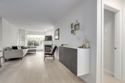 Photo 4 at 104 - 630 Roche Point Drive, Roche Point, North Vancouver