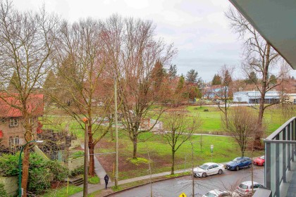 Photo 21 at 402 - 8238 Lord Street, Marpole, Vancouver West