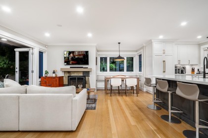 Photo 10 at 1425 Palmerston Avenue, Ambleside, West Vancouver