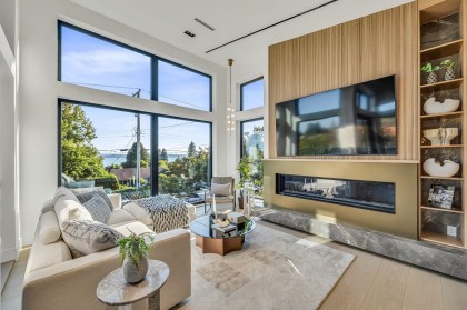 Photo 13 at 2423 Mathers Avenue, Dundarave, West Vancouver