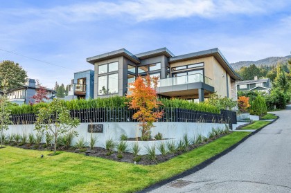 Photo 1 at 2423 Mathers Avenue, Dundarave, West Vancouver