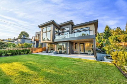Photo 37 at 2423 Mathers Avenue, Dundarave, West Vancouver