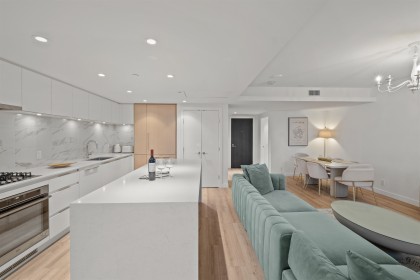 Photo 6 at 611 - 1500 Fern Street, Lynnmour, North Vancouver