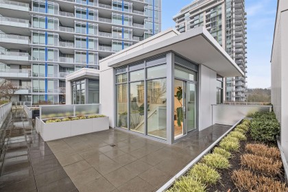 Photo 20 at 611 - 1500 Fern Street, Lynnmour, North Vancouver