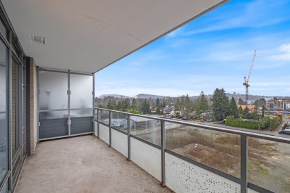 Photo 11 at 611 - 1500 Fern Street, Lynnmour, North Vancouver