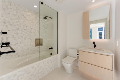 Photo 16 at 1604 - 1180 Broughton Street, West End VW, Vancouver West