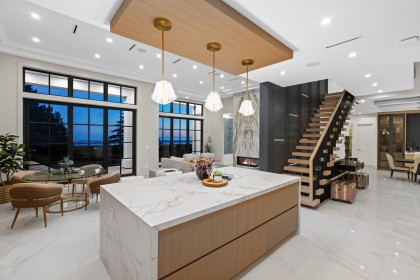 Photo 17 at 1419 Bramwell Road, Chartwell, West Vancouver