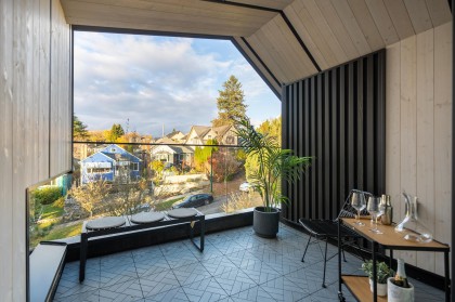 Photo 12 at 1 - 4018 W 21st Avenue, Dunbar, Vancouver West