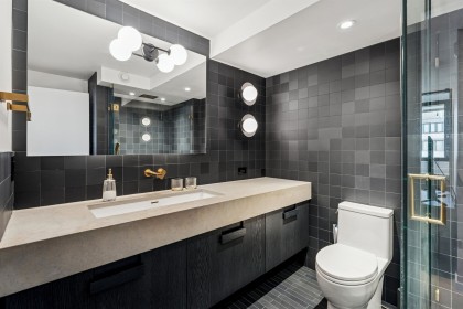 Photo 17 at 502 - 2090 Argyle Avenue, Dundarave, West Vancouver